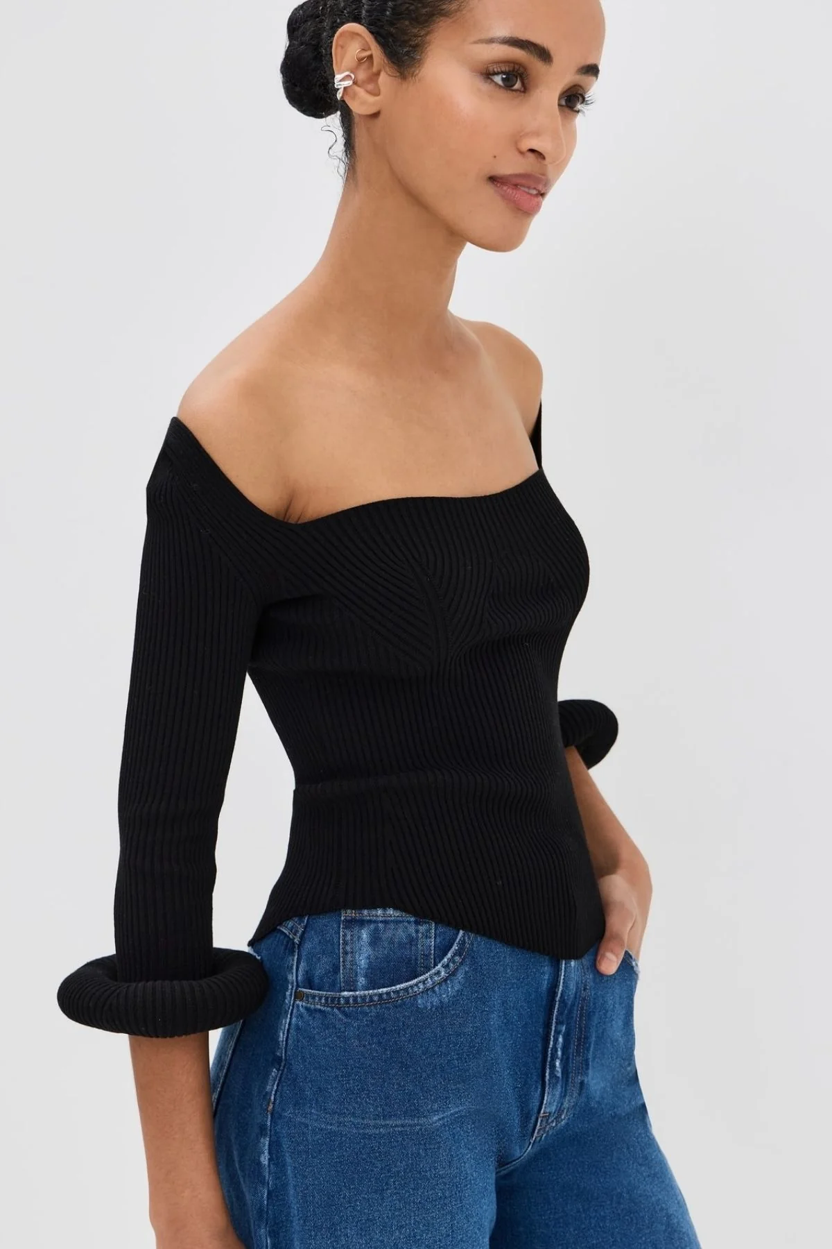 A.W.A.K.E. Mode Square Neck Knit Doughnut Cuffs - Black - Image 3