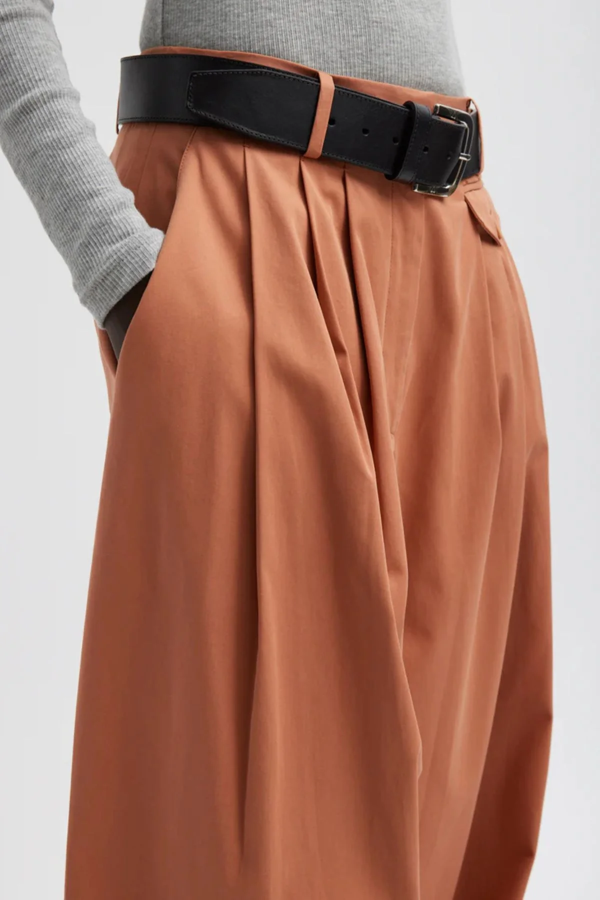 Tibi Bio Twill Triple Pleat Long Pant - Yam - Image 4