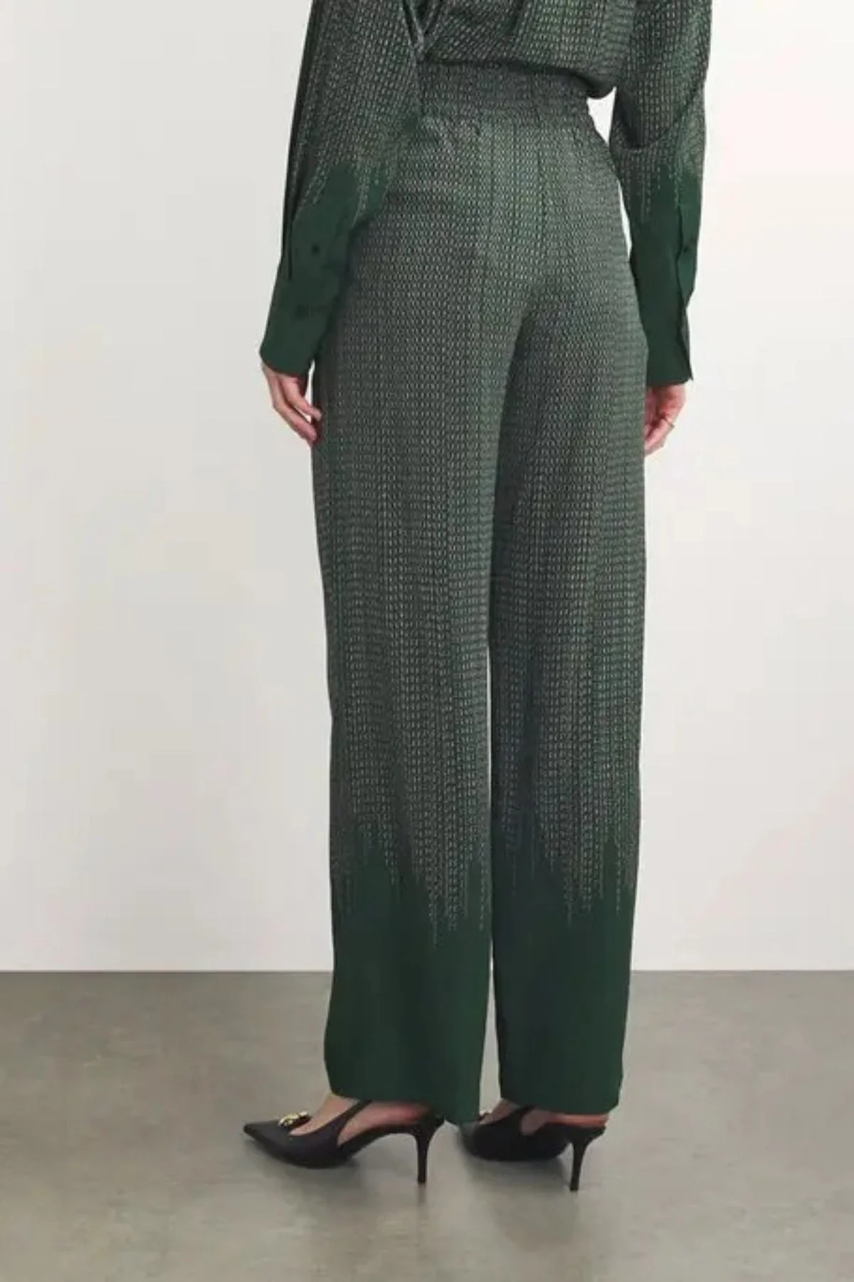Victoria Beckham Pyjama Trouser - Green Chain - Image 3