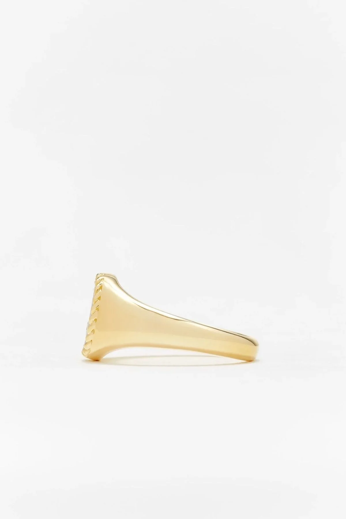 Yvonne Léon Baby Chevalière Oval Diamond Ring - Yellow Gold - Image 2